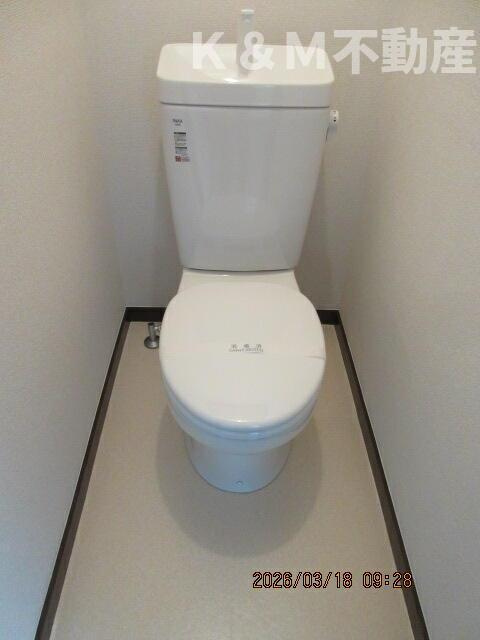 松戸市大金平４丁目のアパートのトイレ|清潔感のあるトイレです