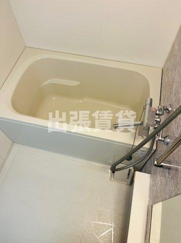 仲介手数料0！ロイヤルアンコールの浴室