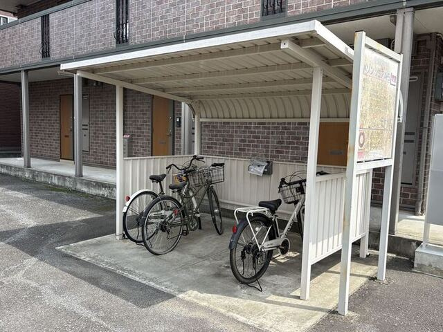 メゾン ソニア　Ａ/Ｂのその他|駐輪場