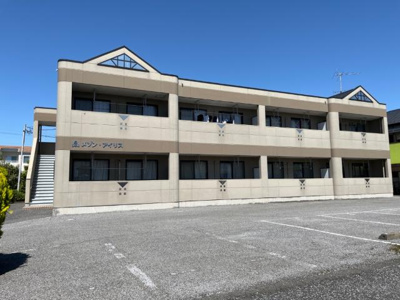 【外観】 | メゾン・アイリス | 外観写真（昼）