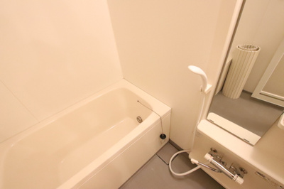 いつでも温かいお風呂に入れる追焚機能付