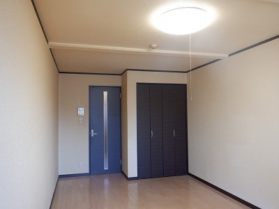 ミリアビタ実籾の居間・リビング