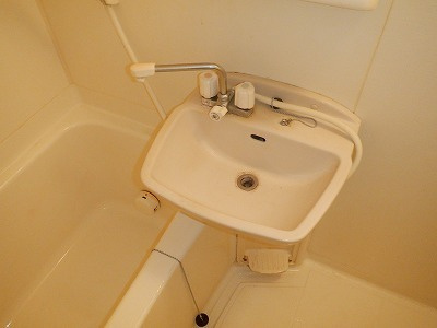 ミリアビタ実籾の浴室