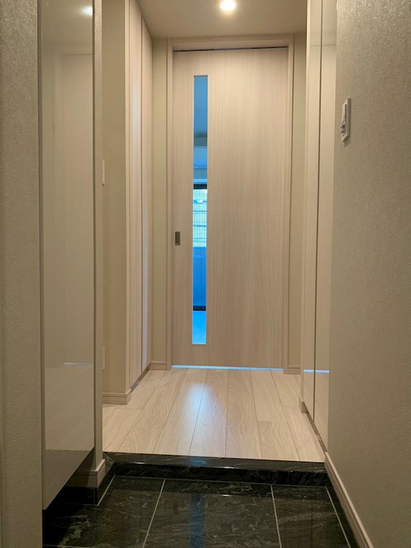 GRAND青葉台の玄関