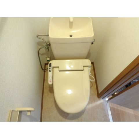 Ｗｈｉｔｅ　Ｌｉｌｙのトイレ