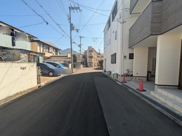 【前面道路含む現地写真】 | 大阪市東淀川区北江口4丁目　中古戸建