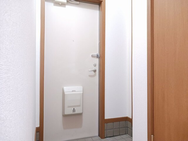 エヴァー・エイムの玄関|きれいな玄関です