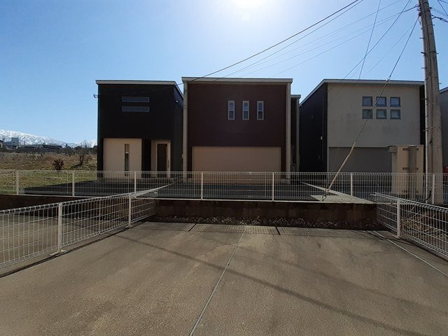 カトルセゾンＣの庭|お庭です