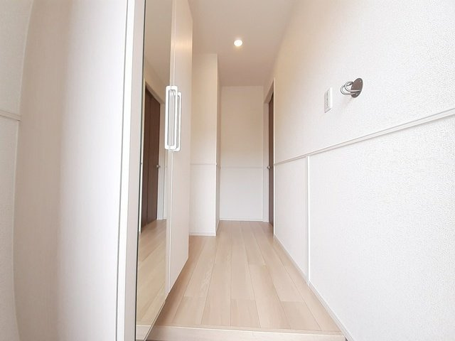 エムティハウスⅥの玄関|ゆったりとした玄関です