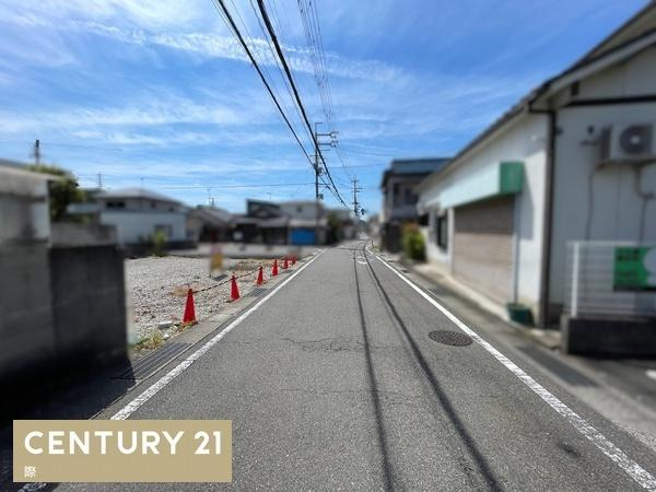 和歌山市鳴神　土地の前面道路含む現地写真