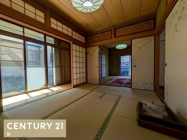 和歌山市和歌浦東2丁目　中古戸建の和室