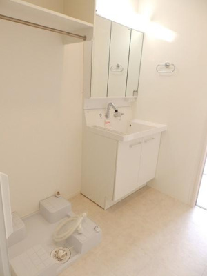 【洗面所】 | Ｄ－ＲＯＯＭ桂木戸建借家Ⅱ