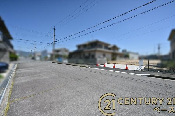磯城郡田原本町阪手　宅地１　建築条件なし土地の前面道路含む現地写真|■現地撮影写真■お気軽にお問い合わせください！
