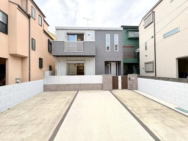 横浜市神奈川区三枚町の中古一戸建
