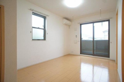 【内装】 | 東メイト