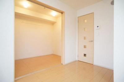 【内装】 | 東メイト