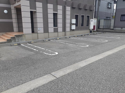 【駐車場】 | メゾン・ディナスティ