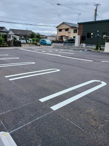 エテルノ　Ｄの駐車場