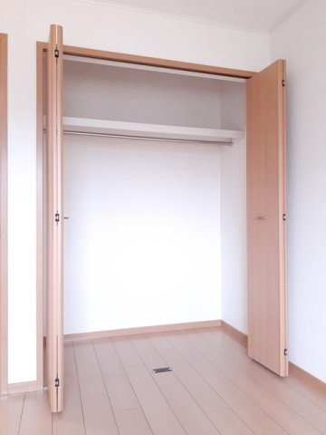 エレガンス喜入Ａの収納