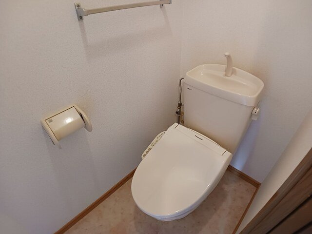 サンシャインヒルズＣのトイレ