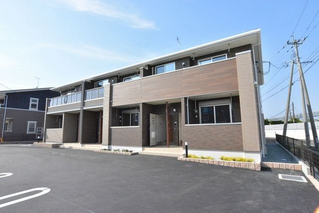 ル・ソレイユⅡの外観