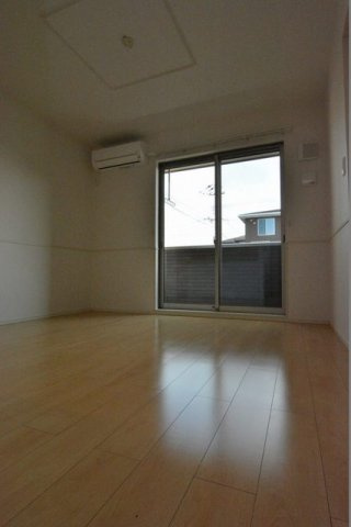 ル・ソレイユⅡの居間・リビング