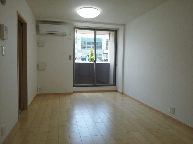 トーク鷹の羽Ⅲの内装