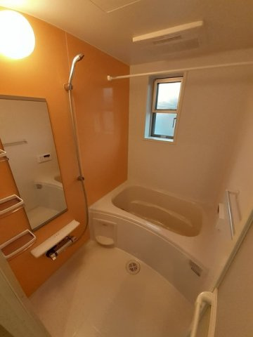 Ｈｅａｒｔ未来　政枝　Ｃの浴室