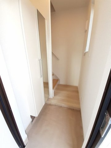 アクア　ドラセナＢの玄関