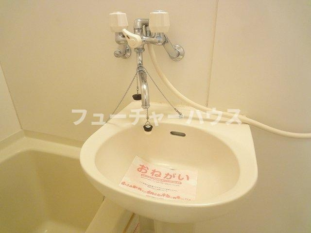 パステルＭ１の洗面所|ゆったりとスペースのある洗面所