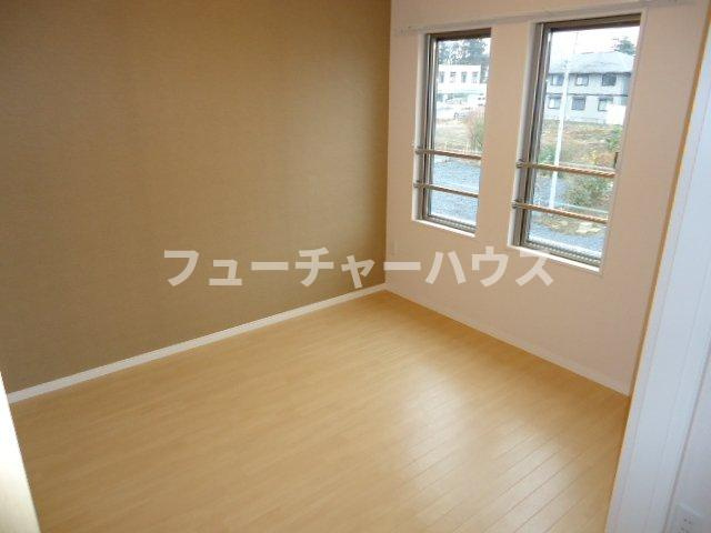 リーブル・ルミエールのその他|洋室