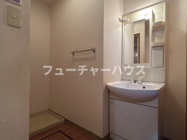 カームプレイス(ＣＡＬＭ　ＰＬＡＣＥ）の洗面所