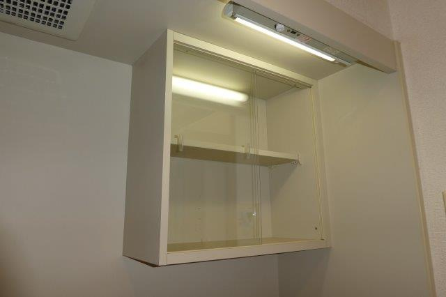 倉敷市阿知１丁目のアパートのキッチン|キッチン棚