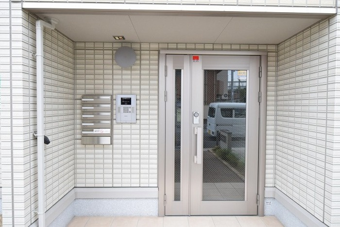 グランドゥールTAKEOのエントランス