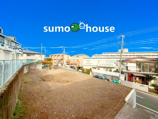 横浜市旭区中希望が丘　3区画の前面道路含む現地写真|前面道路含む現地写真です