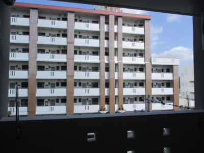 【展望】 | トーマス国場 | ※室内写真は参考画像になります。