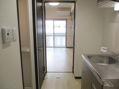 【キッチン】 | トーマス国場 | ※室内写真は参考画像になります。