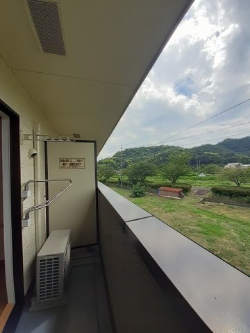 サニーリバーＡのバルコニー