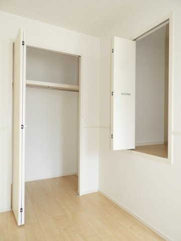 サニーエレガントハウスＢの収納|便利な収納スペースです