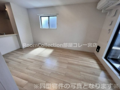 【居間・リビング】 | イ・ラヴィエＢ | ※同型物件の写真となります※