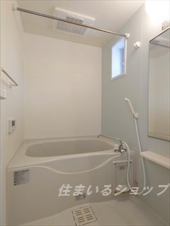 セイバリー　Ｍの浴室|追い焚き・浴室暖房乾燥機・窓あり