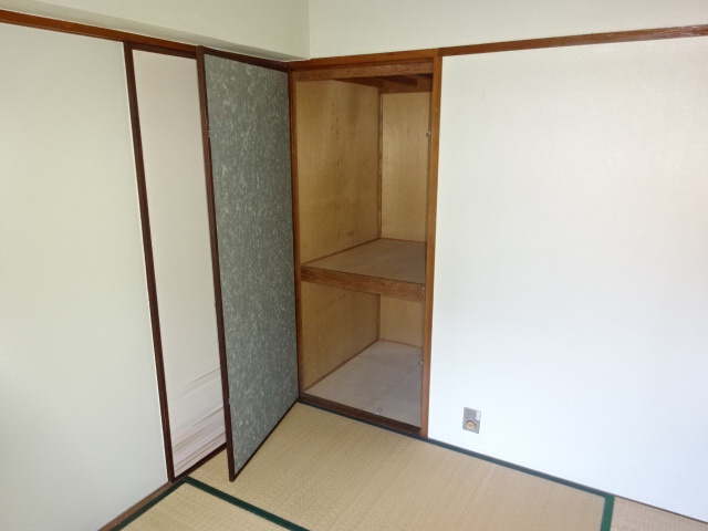 垂水農住5号棟の収納