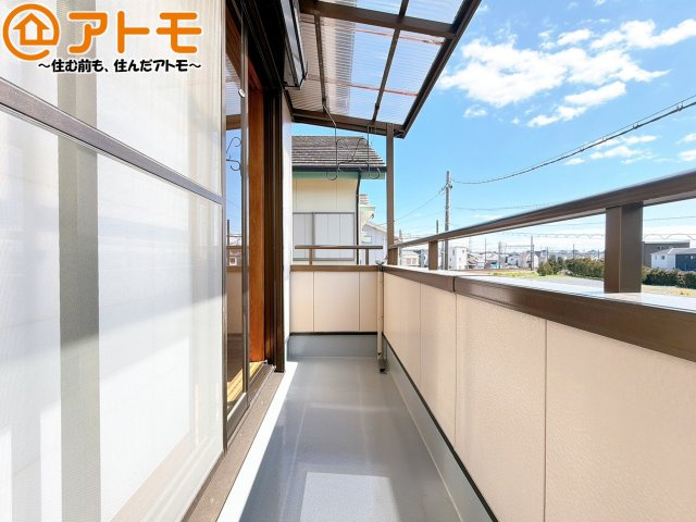 【バルコニー】 | 駿河区青木　中古戸建 | 陽当りの良いバルコニーはお洗濯物はもちろんお布団もふかふかになります♪