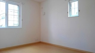 サンプラス　Ｋの内装|内装は落ち着いています