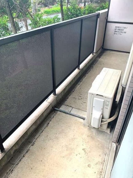 フィール天神町2号館のバルコニー