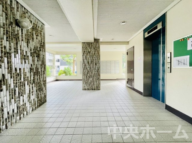 青戸第二ローヤルコーポのロビー|ロビー