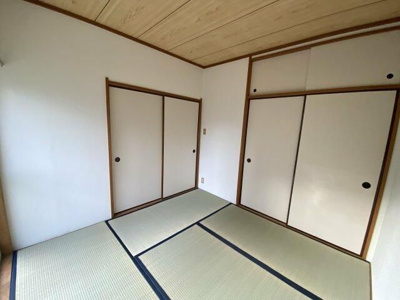 【寝室】 | カナディアンハイツ・小山Ａ | 落ち着いた色調の寝室です