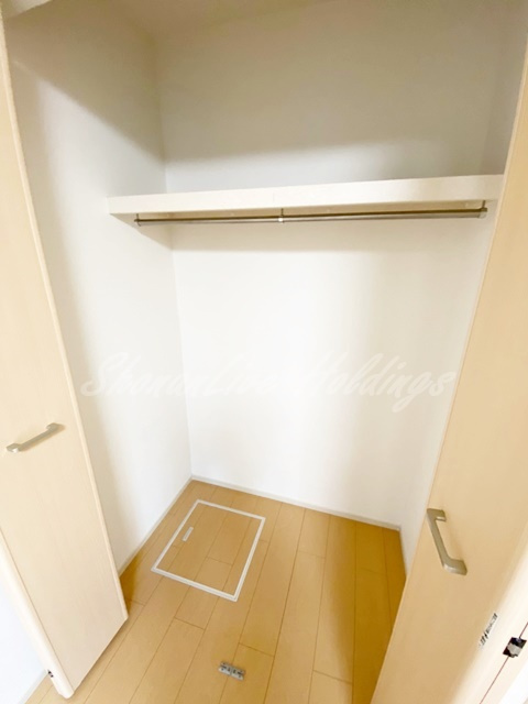 藤沢市辻堂新町３丁目のアパートの収納