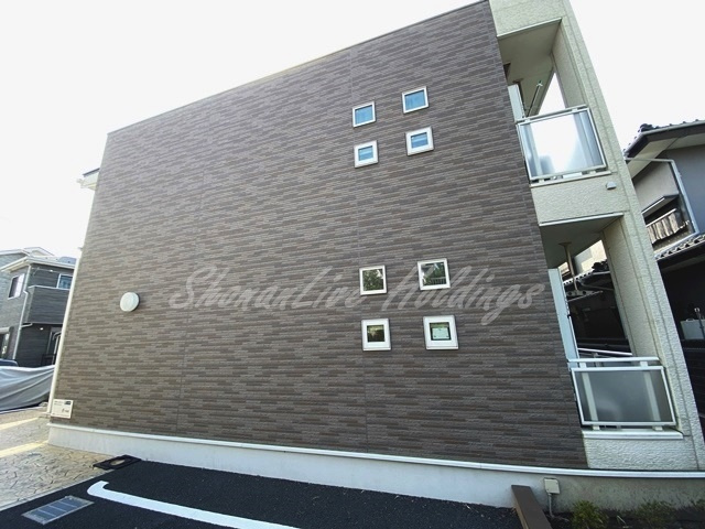 藤沢市辻堂新町３丁目のアパートの外観