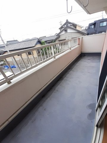 【バルコニー】 | サンリット　タウンＣ